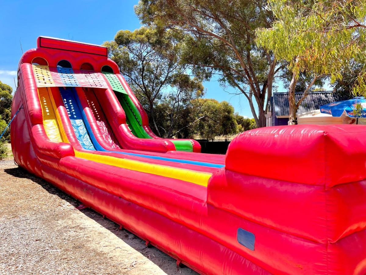Отель Big4 Port Willunga Tourist Park Олдинга Экстерьер фото
